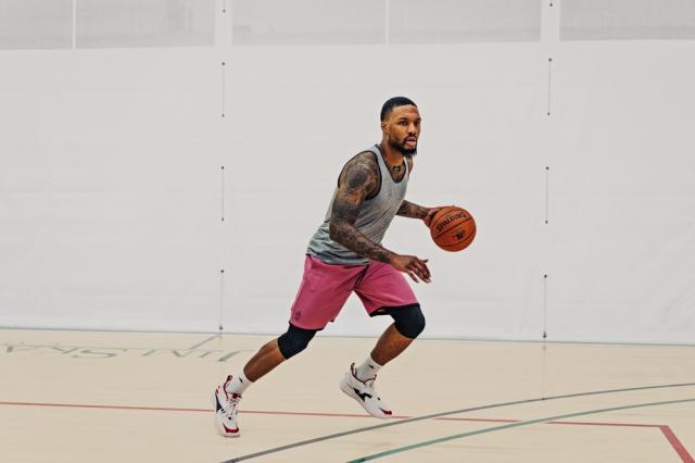 夏天苦练帮助利拉德找回健康，这次他终于不再迷茫