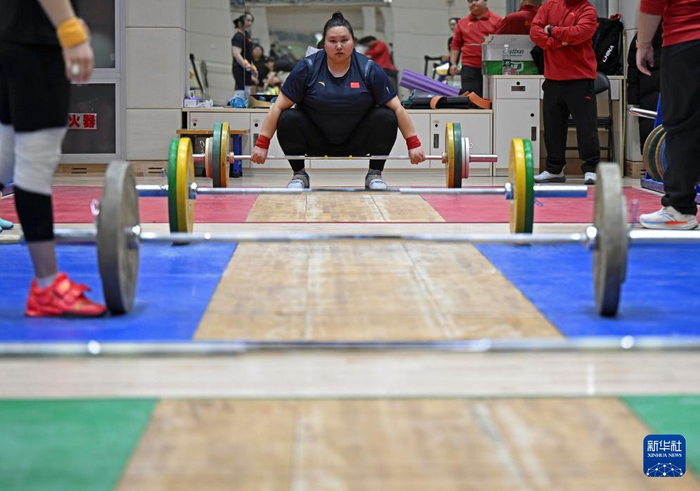 vip 注册地址-中国队举行媒体开放日活动|北京国家体育总局|国家队|中国国家举重队|北京|国家体育总局_新浪体育_新浪新闻